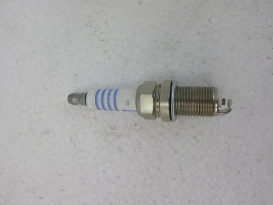 original Opel ZUENDKERZE Ersatzteile 93188563