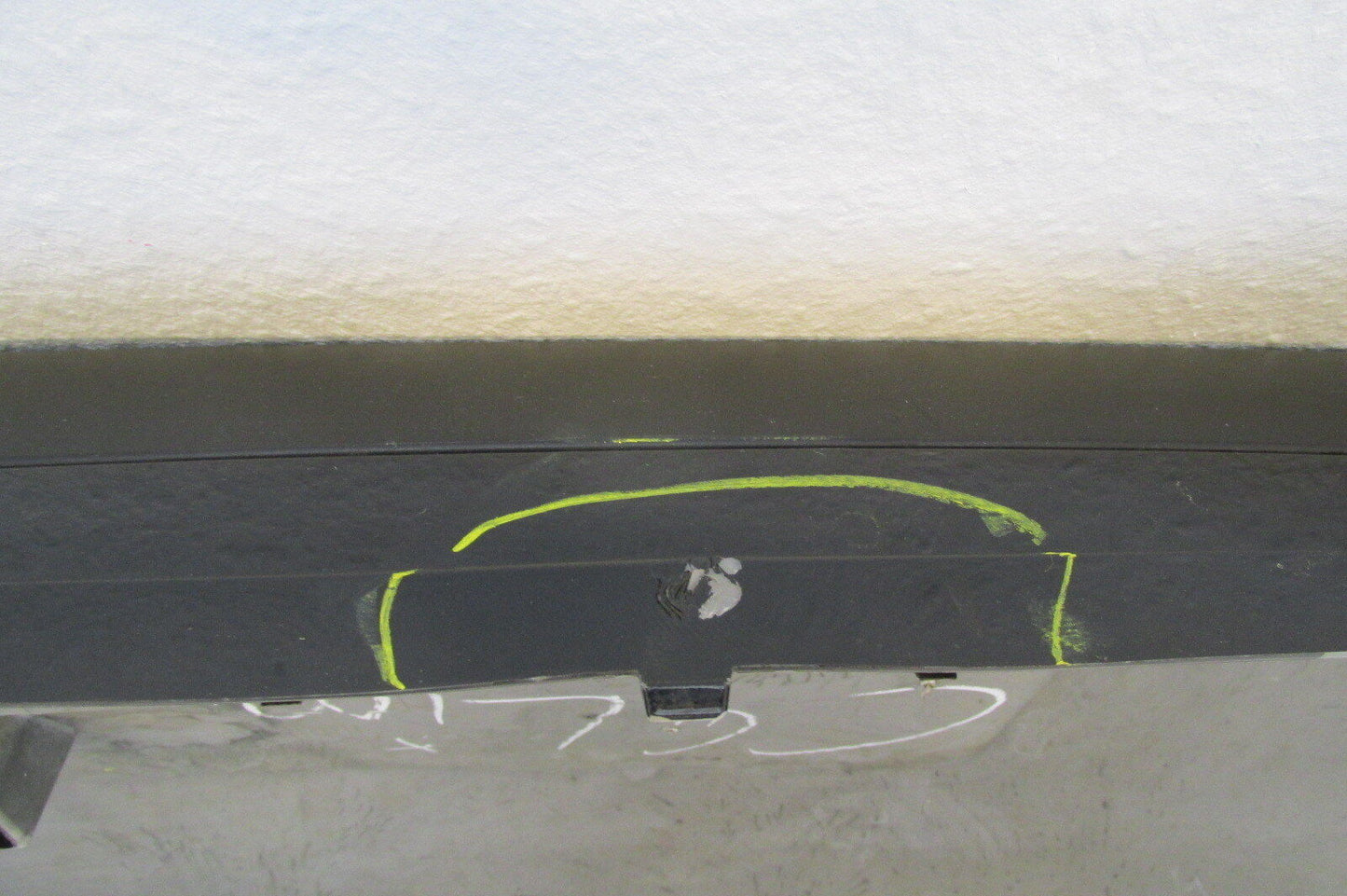 Stoßstange  Citroen C4  hinten   Original  9650450577 B