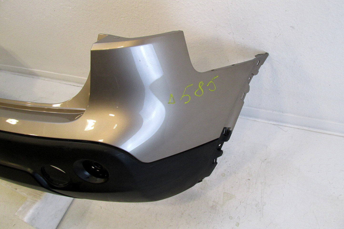 STOßSTANGE NISSAN QASHQAI   ab 07-10 STOßFÄNGER 85022JD00H