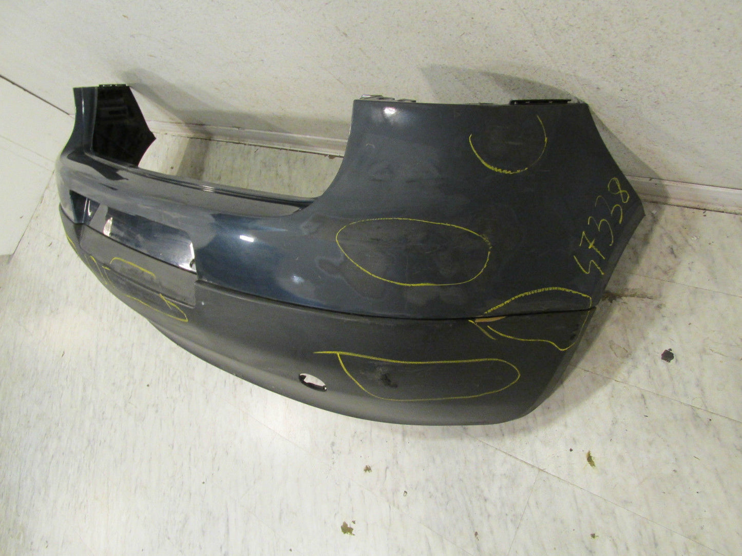 VW Golf V 5 Stoßstange  hinten  Stoßfänger mit Lippe  1K6807421  original