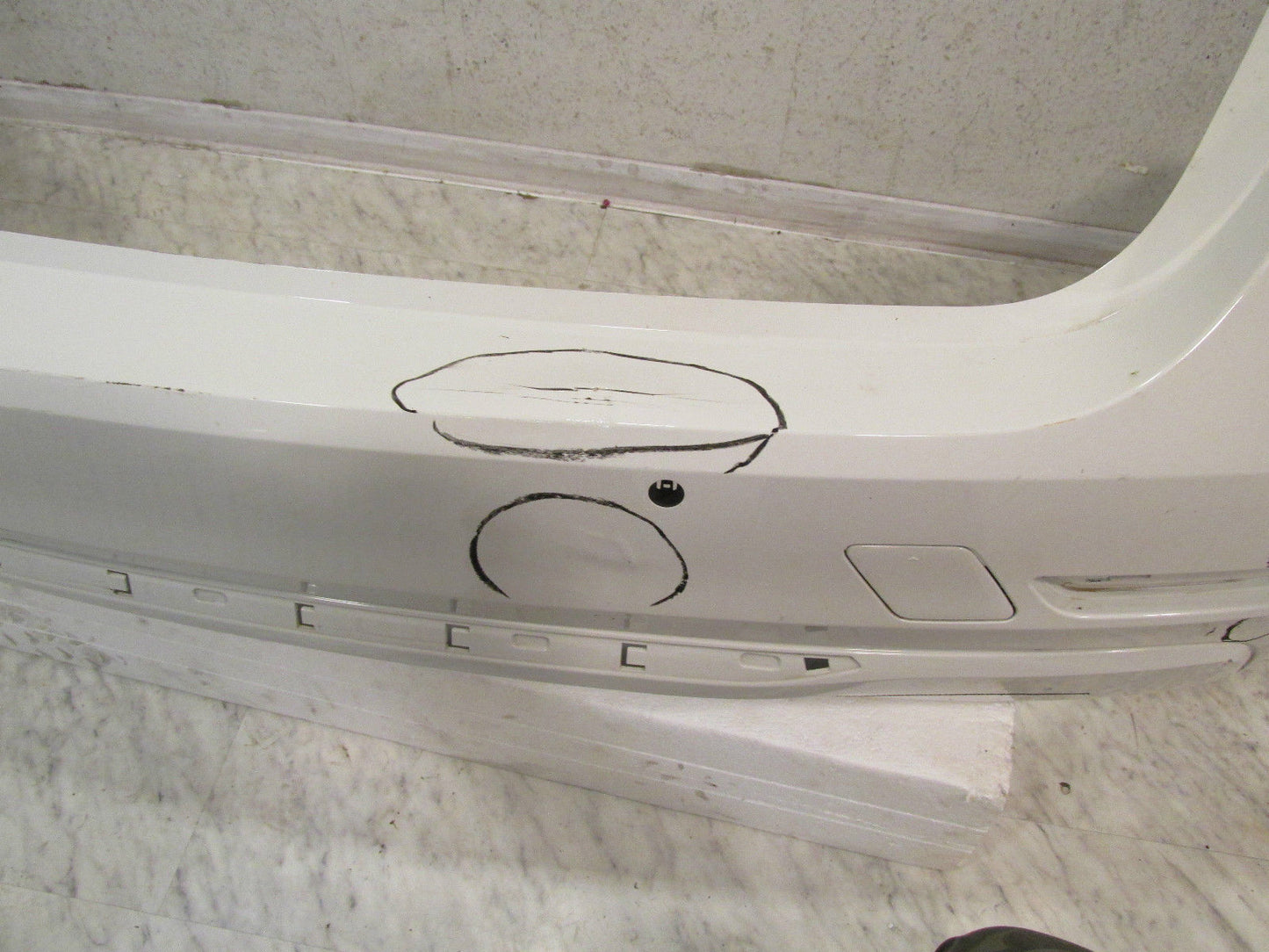 BMW 5 er F10 Limo  Stoßstange  hinten  PDC   Heckschürze  original