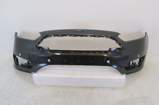 Ford Focus Facelift  3  Stoßstange vorne Frontschürze  F1EB 17757 AJ   PDC