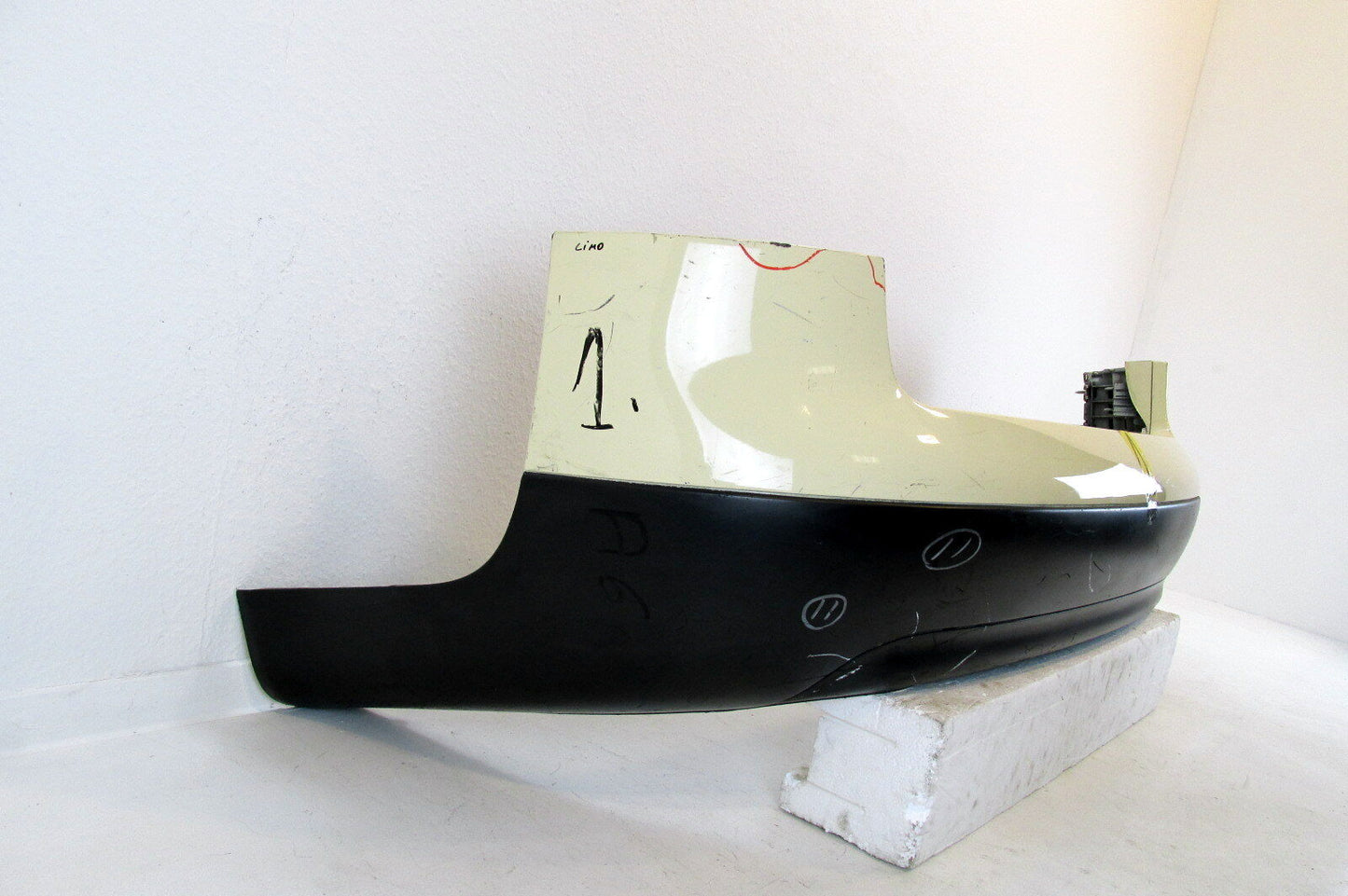 Stoßstange Audi A6 C5  Heckschürze Limousine  4B5807301