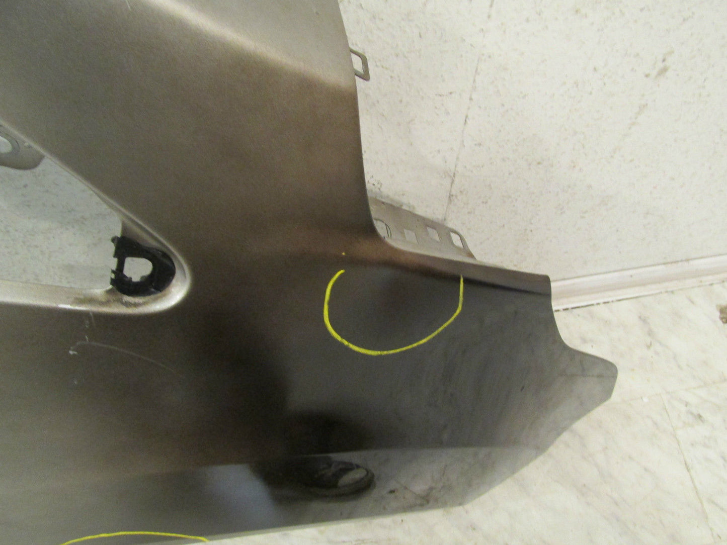 Ford Focus Kotflügel  rechts  Beifahrerseite  Bumper  original Av11 R16015