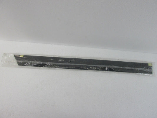 Neu Opel Astra H Zierleiste hinten rechts SCHUTZZIERLEISTE HINTERTUER 13157566