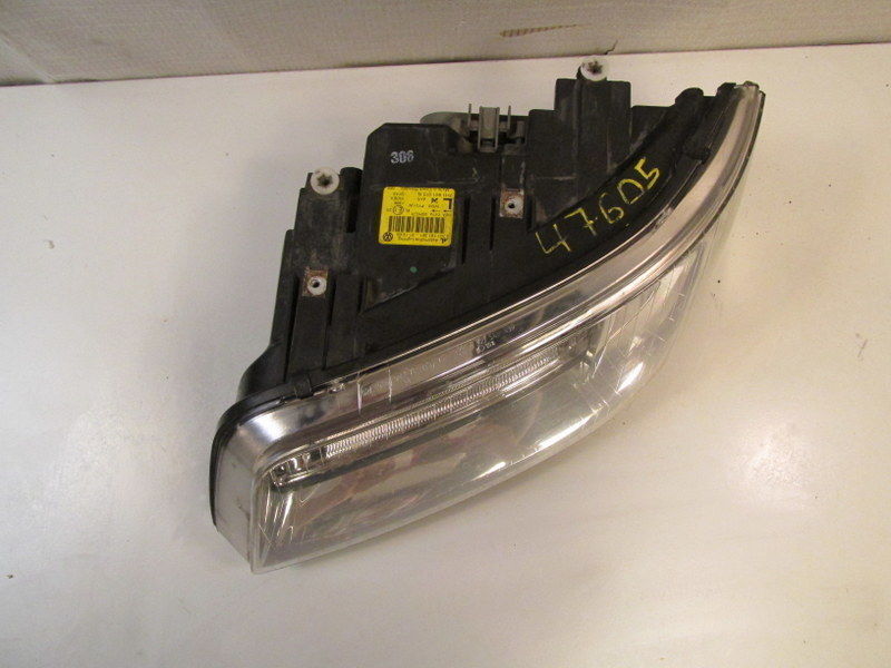 VW T5 Bus  Frontscheinwerfer  Licht  Scheinwerfer  links  7H1941015N