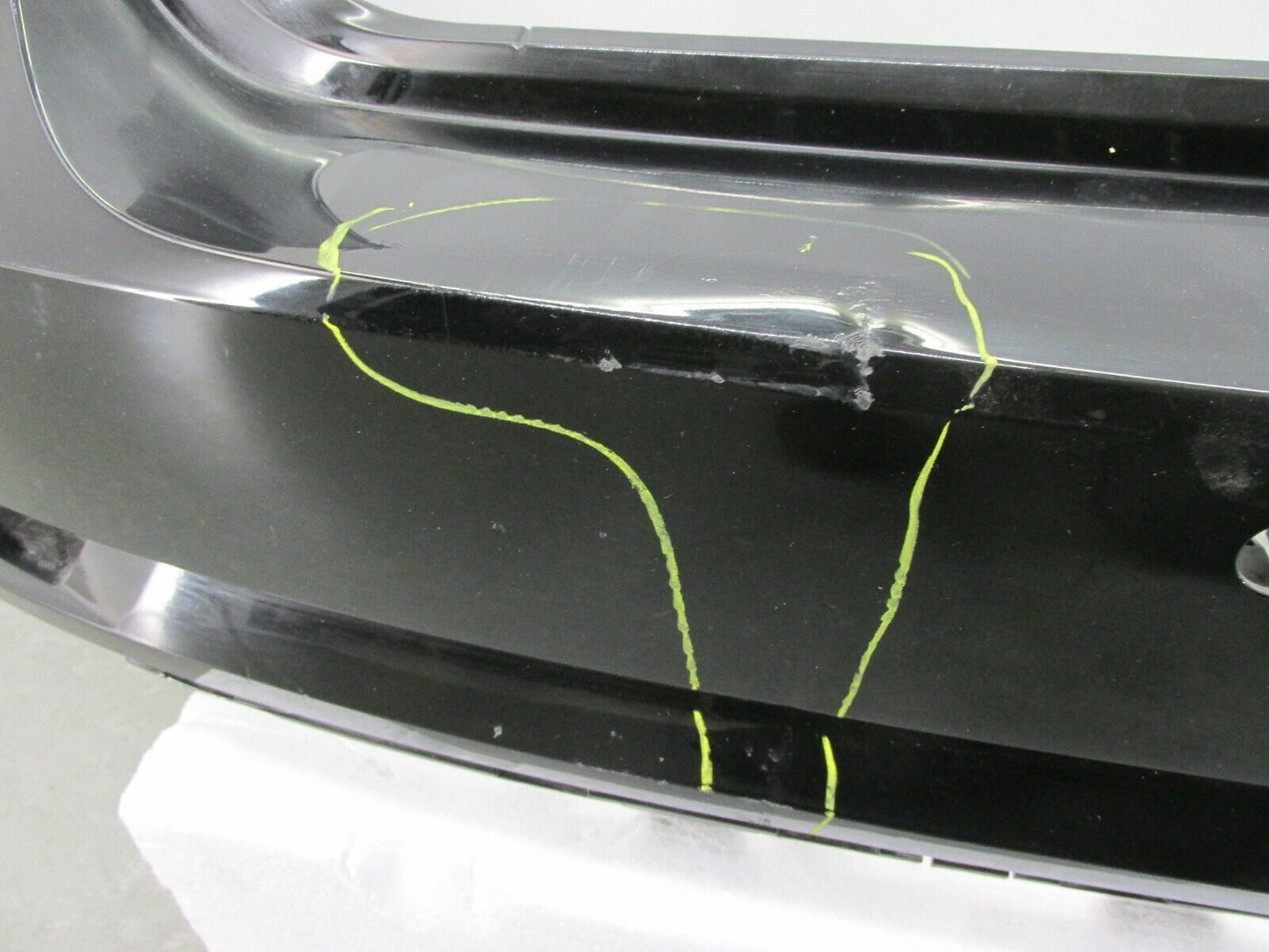 Audi A4 8W Stoßstange Stoßfänger Heckschürze Hinten original 8W9807511J