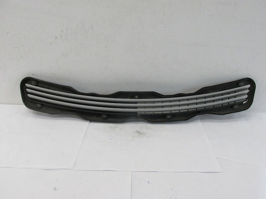original Mercedes Abdeckung Gitter Motorhaube A 210 880 0705