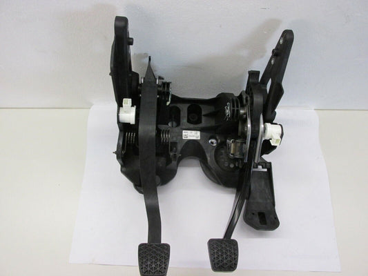 PSA Pedalbock Pedalen PEDALWERK 39009752