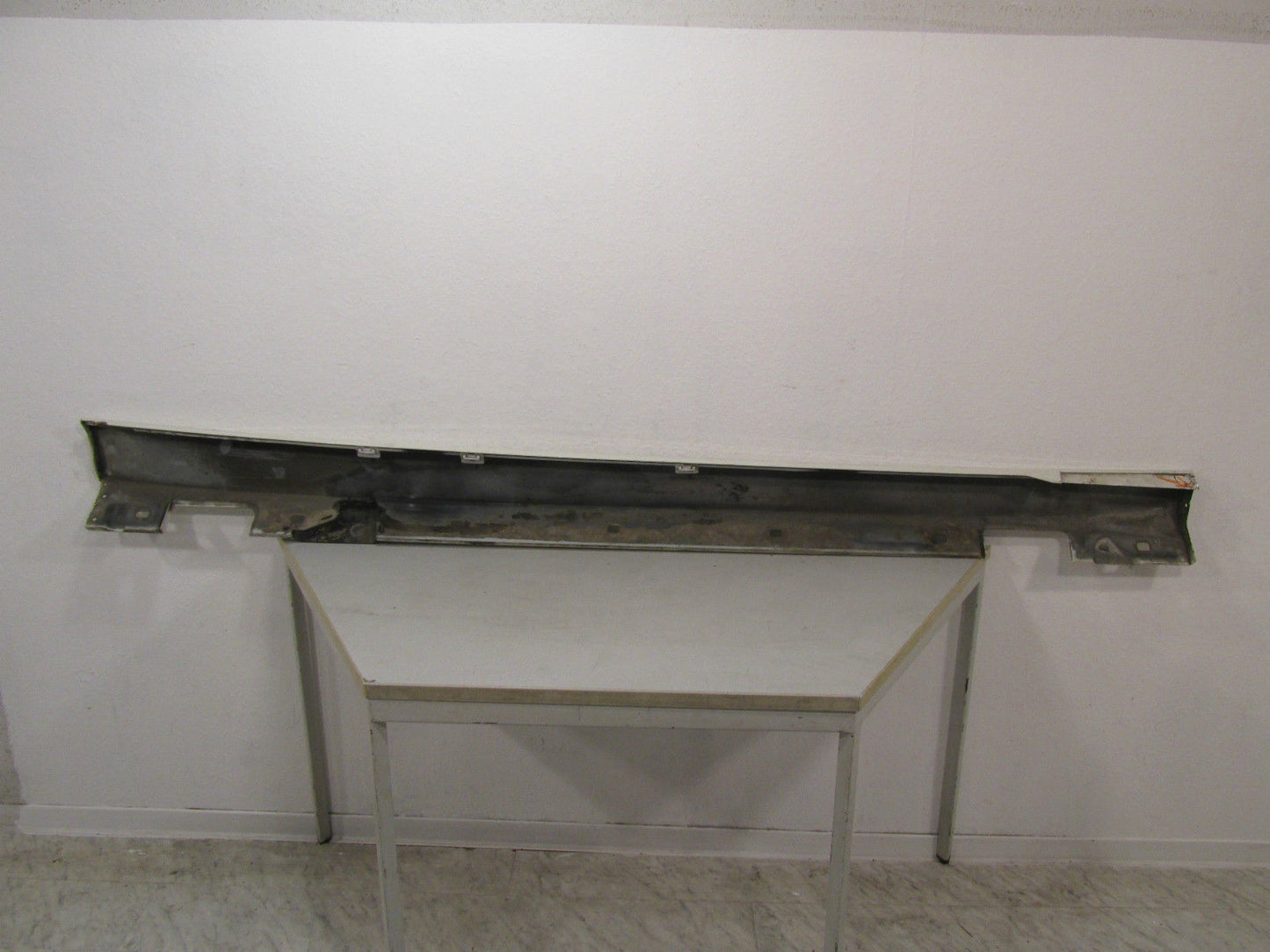Mercedes E Klasse original Schweller  links A2126900740L  Seitenschweller