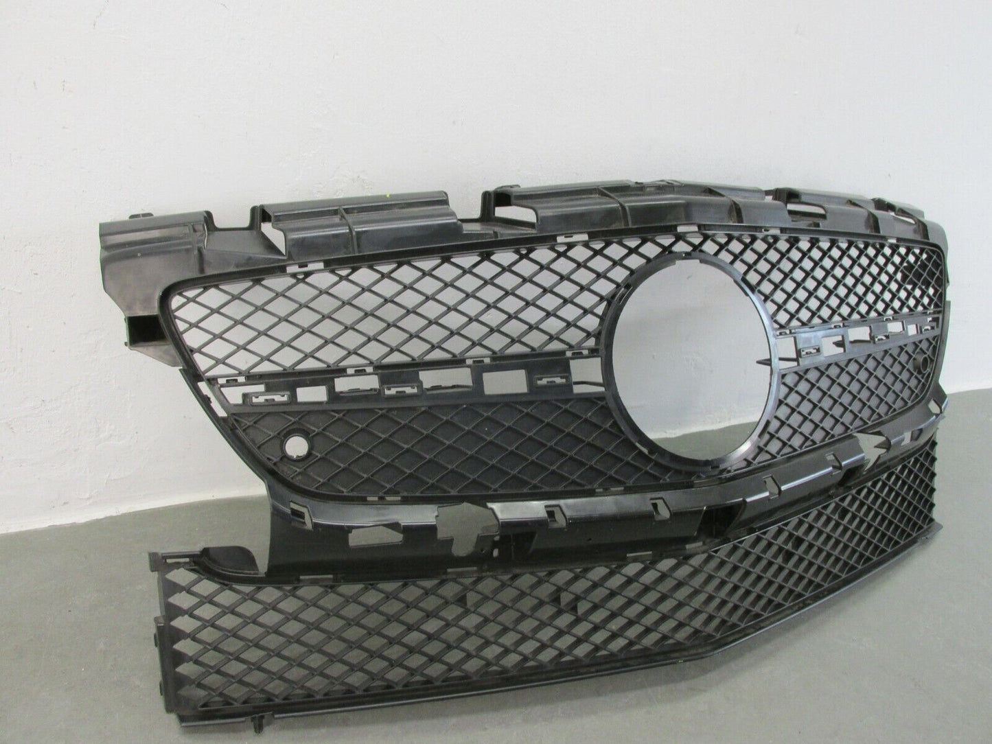 Mercedes SLK R172 original Grill Frontmaske Frontgrill  A172 88 80 16 PDC
