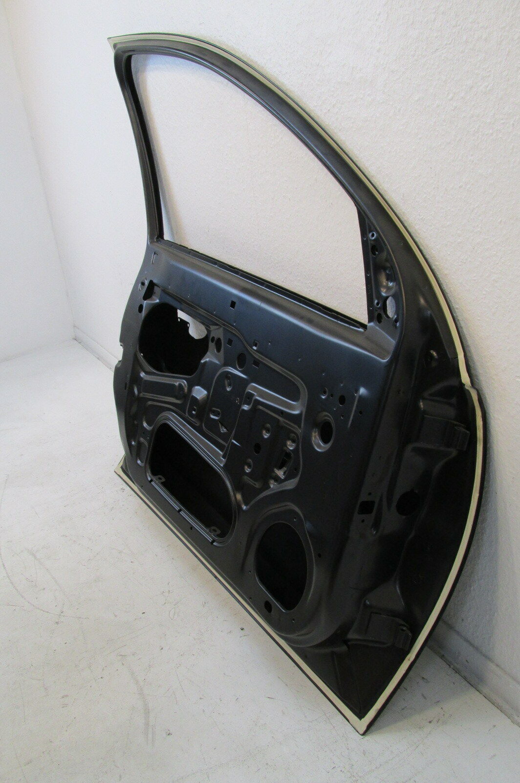 NEU Opel Corsa C Tür vorne links original Fahrerseite