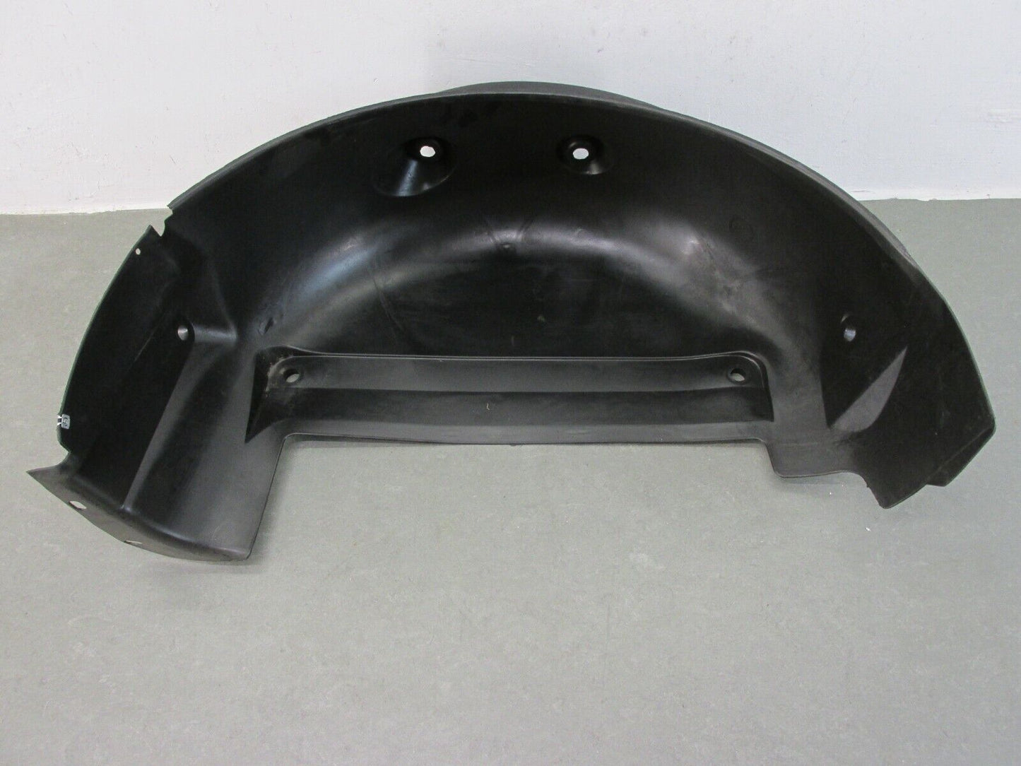 Opel Vivaro Trafic original  Radhaus Radhausschale Innenkotflügel 91165341