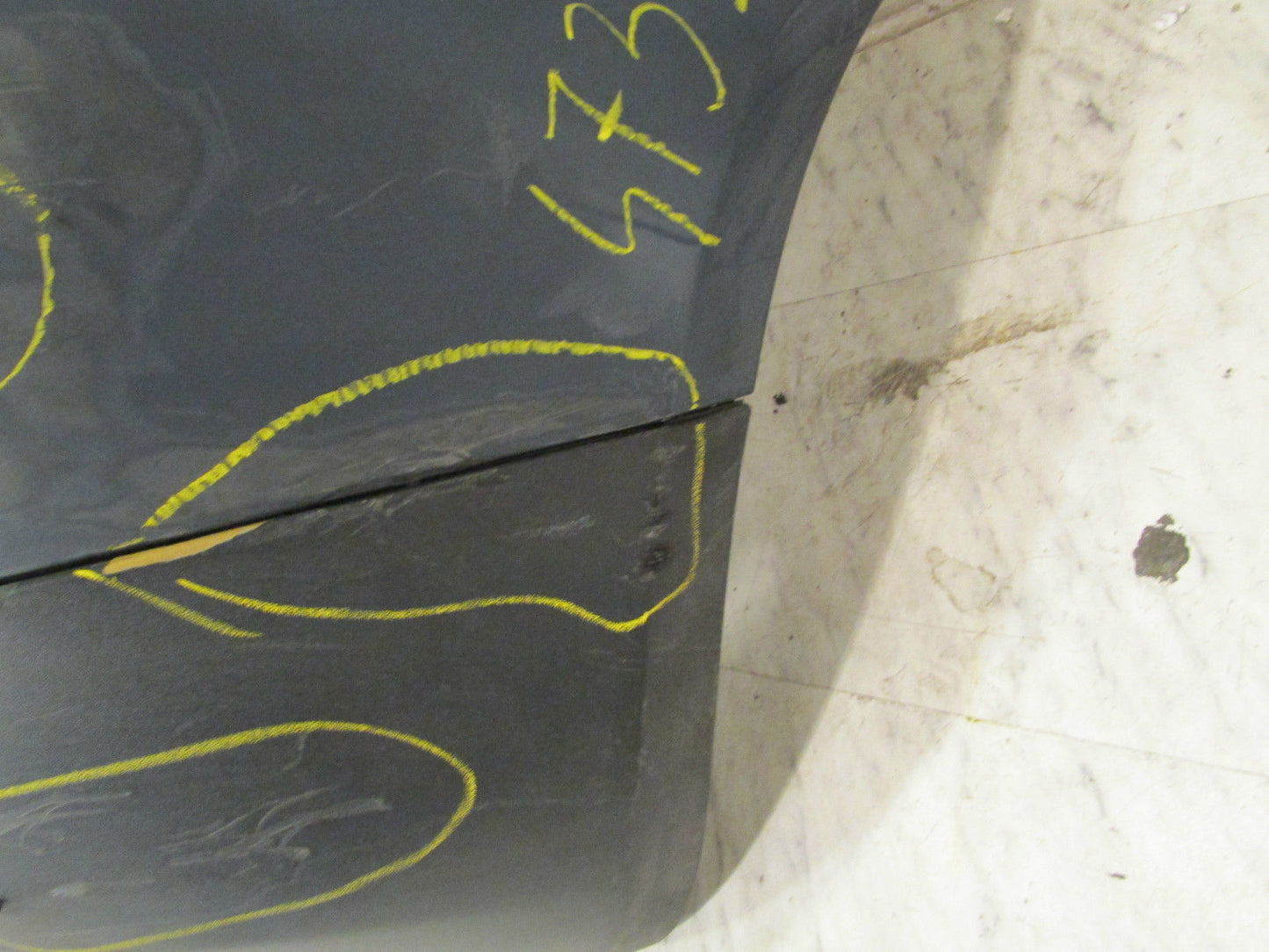 VW Golf V 5 Stoßstange  hinten  Stoßfänger mit Lippe  1K6807421  original
