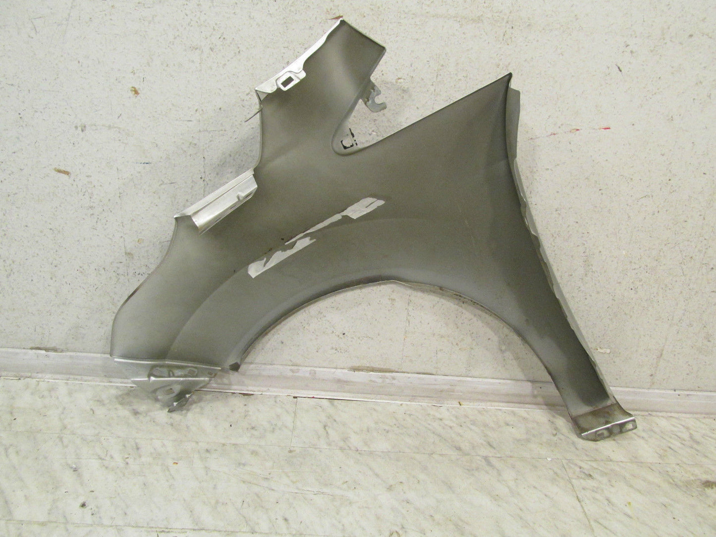 Ford Focus Kotflügel  rechts  Beifahrerseite  Bumper  original Av11 R16015