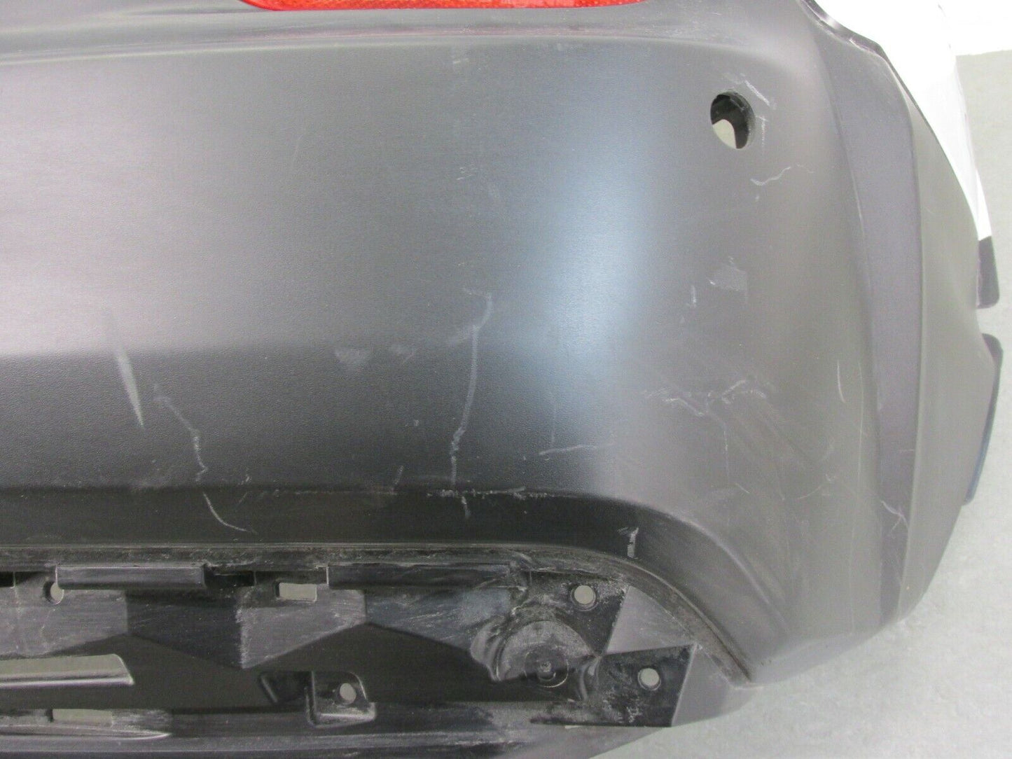Nissan QASHQWAI Stoßstange Stoßfänger Heckschürze Hinten original 85022HV20 PDC