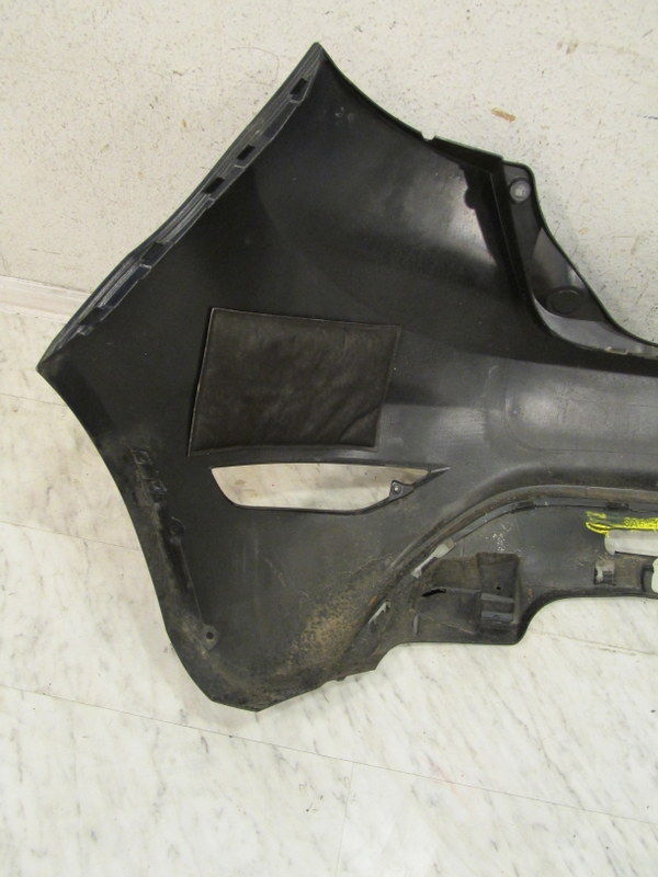 Ford Fiesta original Stoßstange  Heckschürze  hinten  8A61 17K823