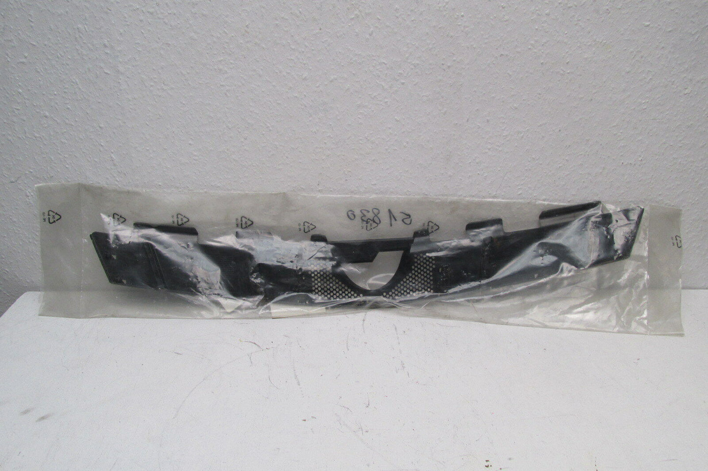 Opel Astra H Kühlergrill original gm 13108461 Grill Frontgrill
