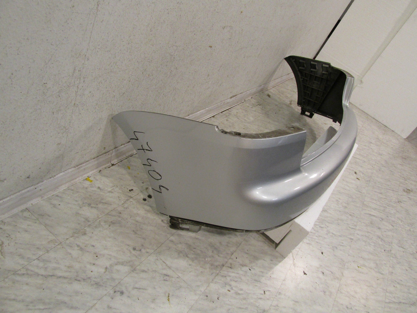 VW Touran - Stoßstange - hinten - Stoßfänger - 1T0807421 - original