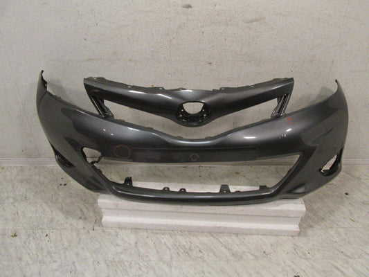 Toyota Yaris 3  ab 2011 bis 2015 Stoßstange  Frontschürze  original  52119 OD410