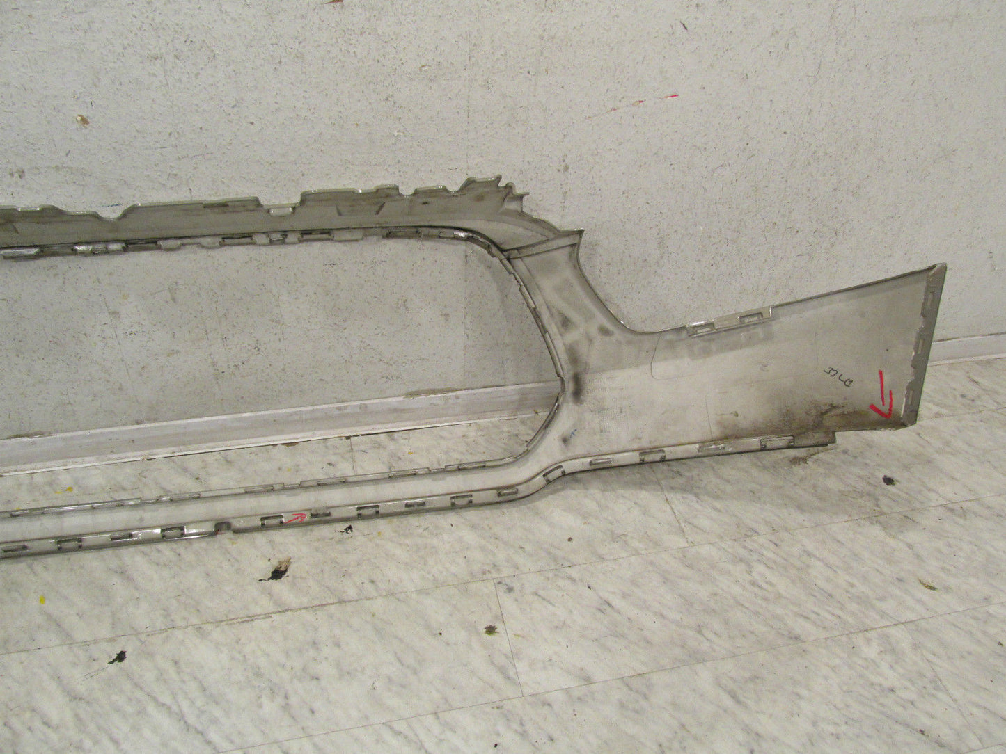Ford Transit Neues Model   Stoßstange  vorne  BK3117F003  original