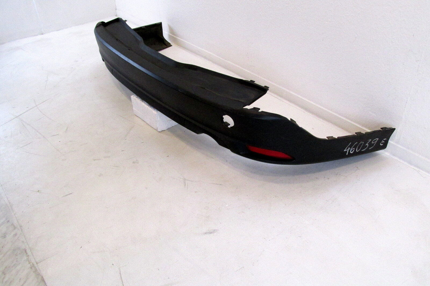 Ford Focus Stoßstange Diffusor Bumper Heckschürze hinten BM5117A866B Lippe