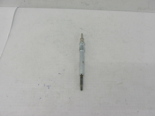Neu original Opel SAAB Glühkerze 95508201