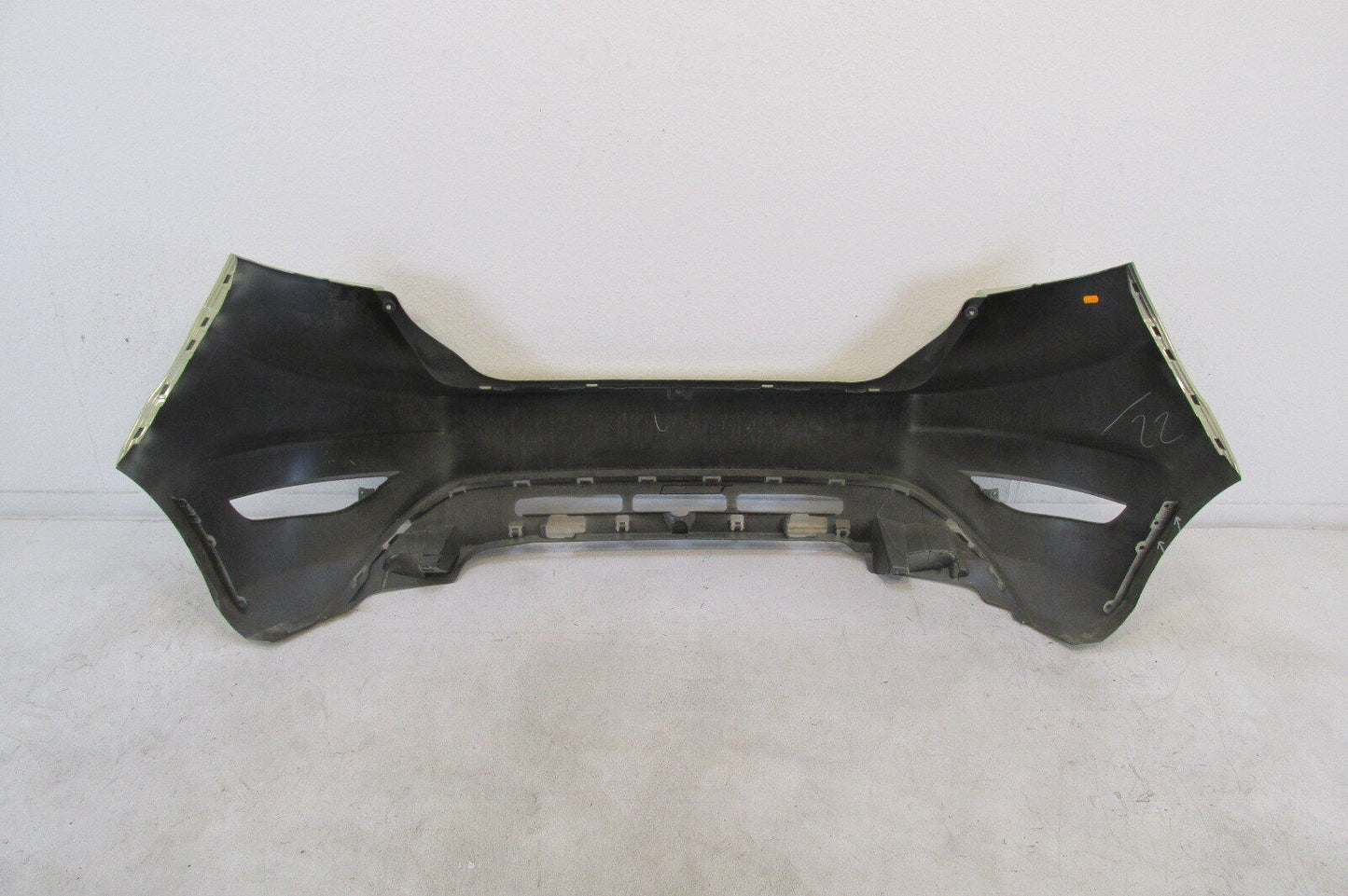 Stoßstange Ford Fiesta Heckschürze  8A6117906A  Bumper original hinten