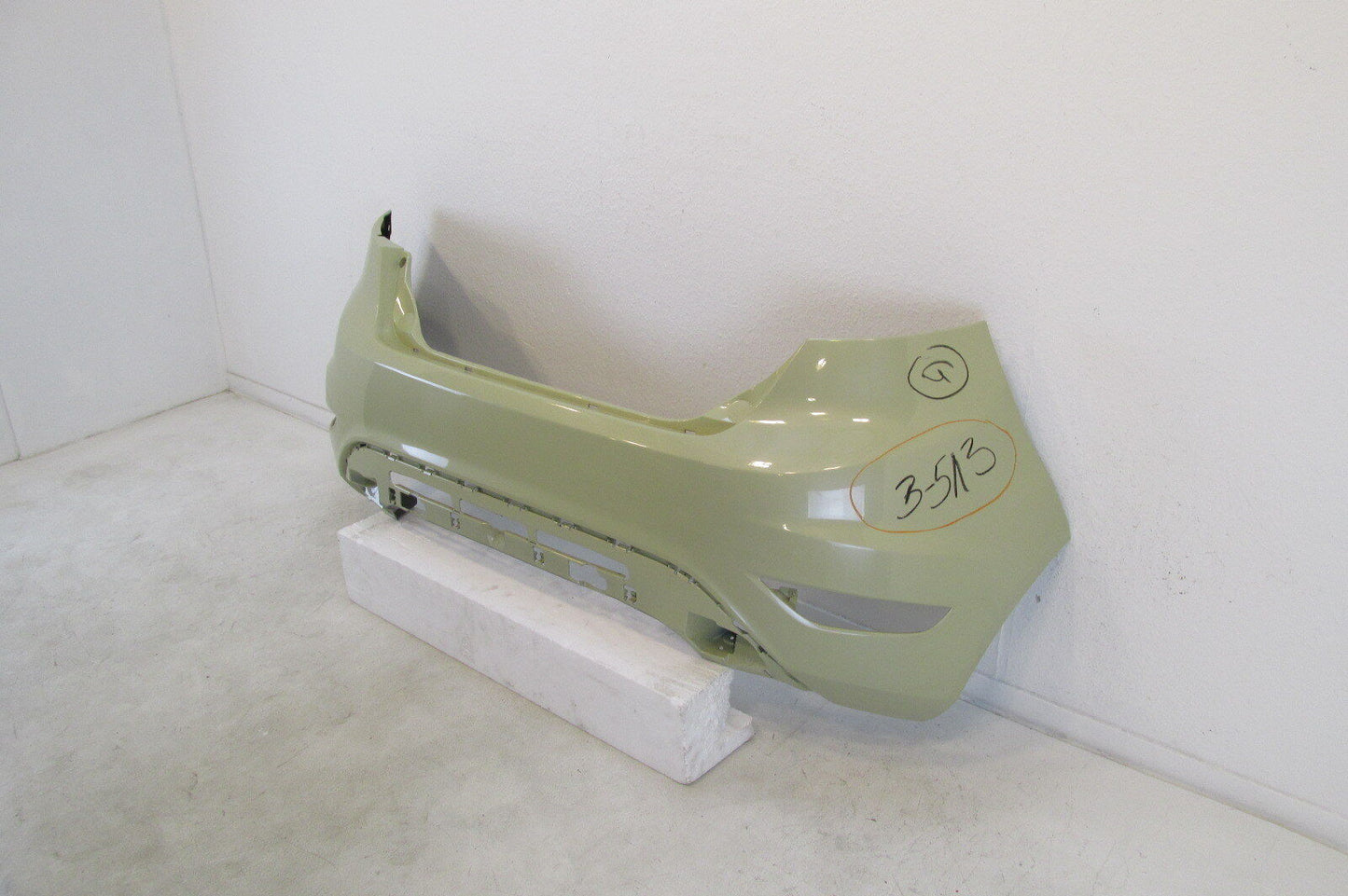 Stoßstange Ford Fiesta Heckschürze  8A6117906A  Bumper original hinten