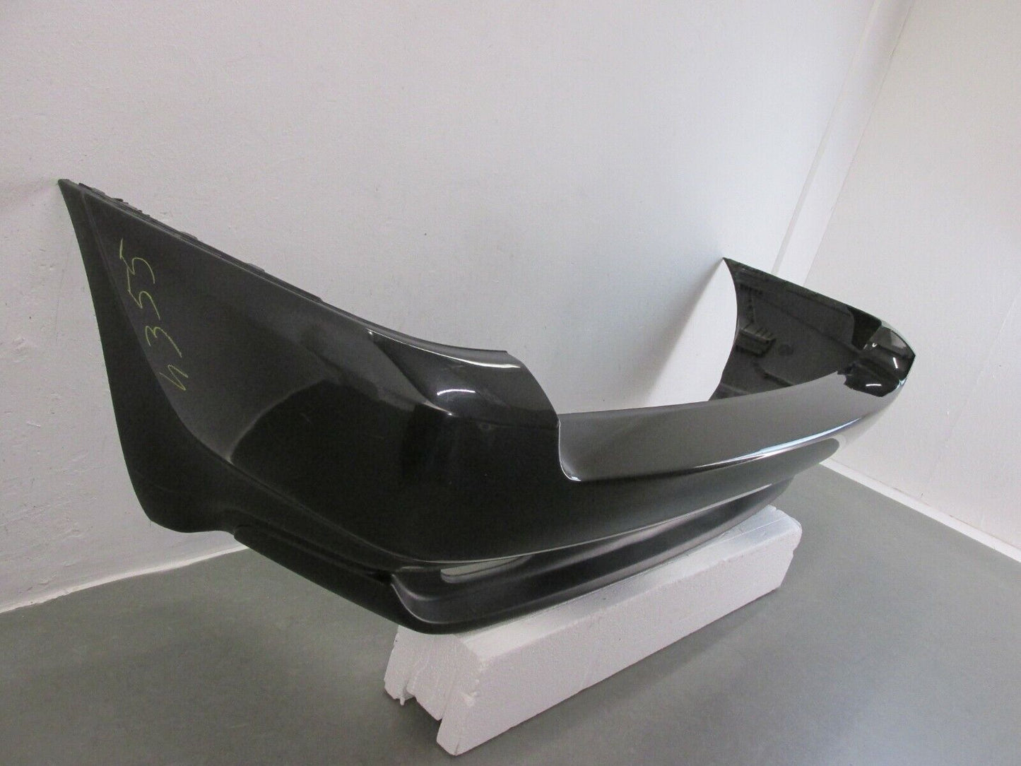 BMW X5 Stoßstange Stoßfänger Heckschürze Hinten original 8402324 PDC