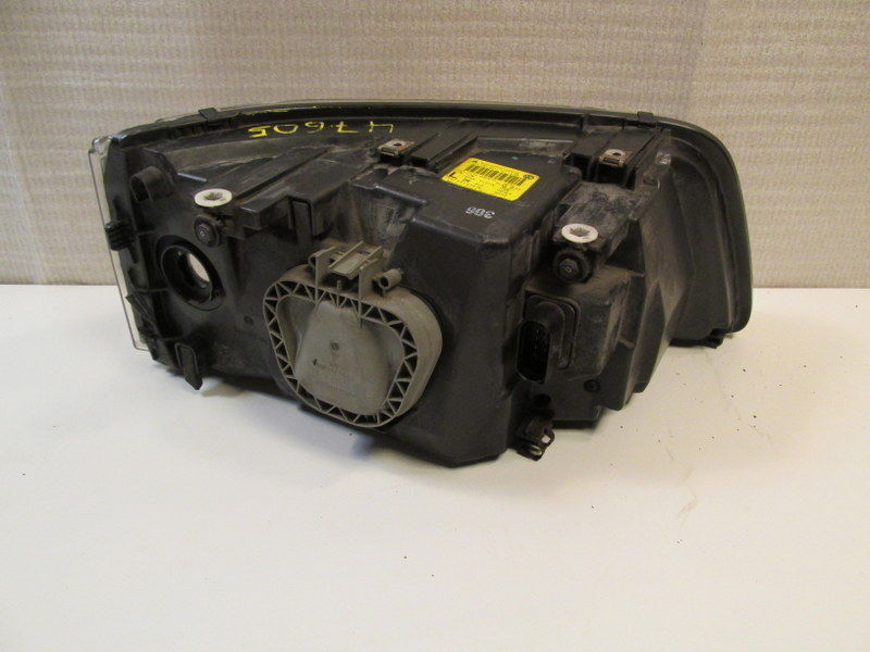 VW T5 Bus  Frontscheinwerfer  Licht  Scheinwerfer  links  7H1941015N