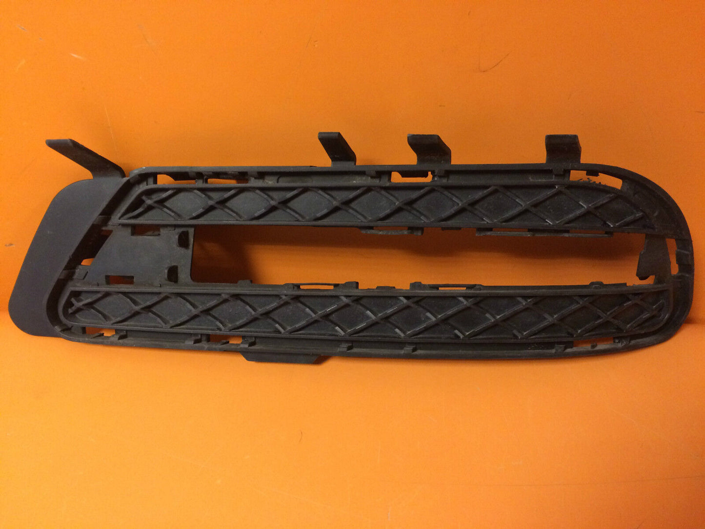 Mercedes E Klasse A212 Lampen Blende Stosstangen Abdeckung A2128851523 Links