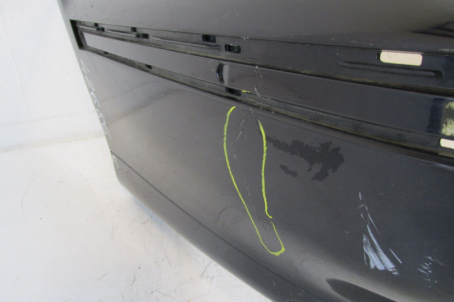original BMW E39 5er  Limo Stoßstange  hinten  Stossfänger  51128159369