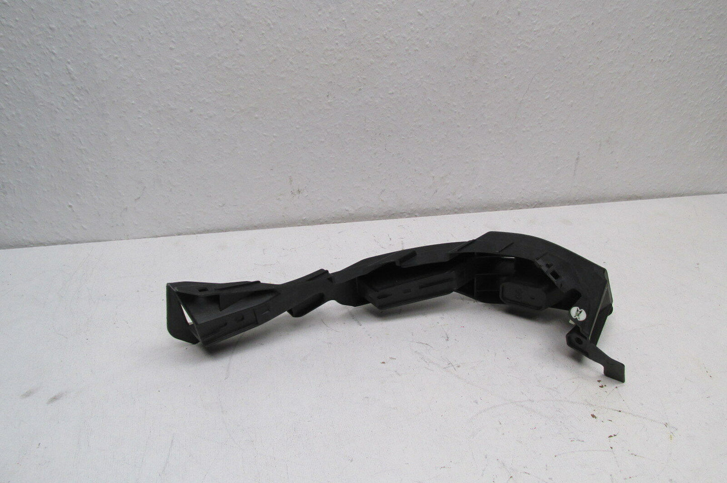 Stoßstangenführung VW Touareg Porsche Cayenne hinten rechts 7P5807394 original