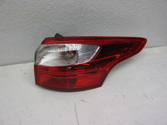 Ford Mondeo Rückleuchte hinten rechts Rücklicht original Limousine