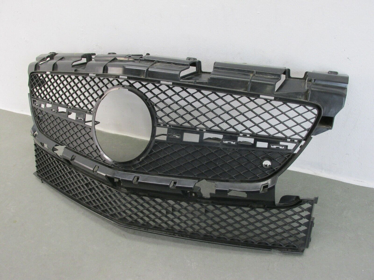 Mercedes SLK R172 original Grill Frontmaske Frontgrill  A172 88 80 16 PDC