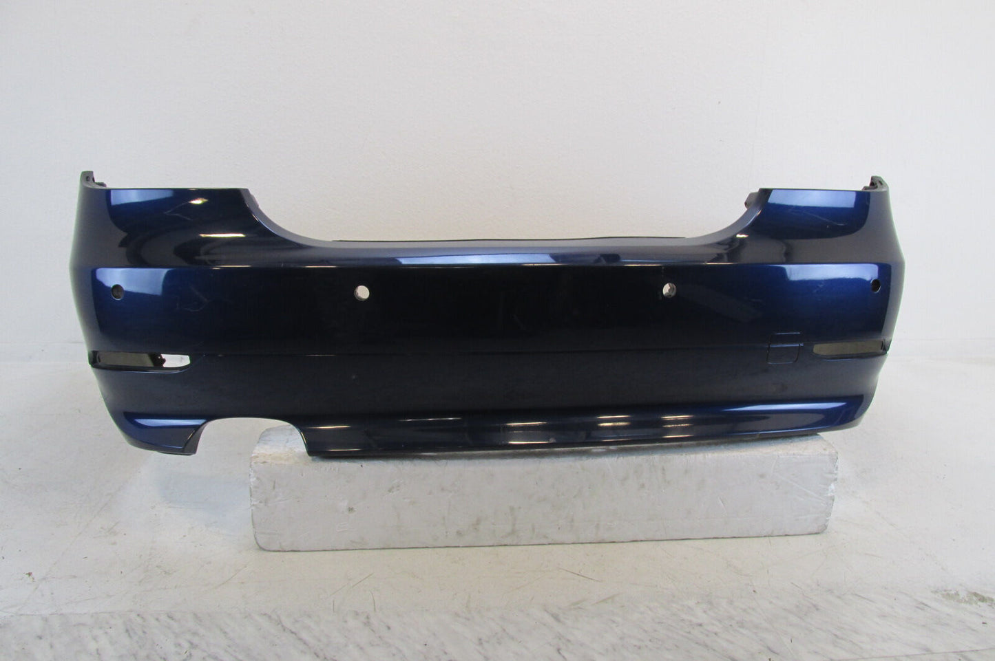 Stoßstange BMW 5 er E60 Limousine Heckschürze vorfacelift 51127033707  PDC