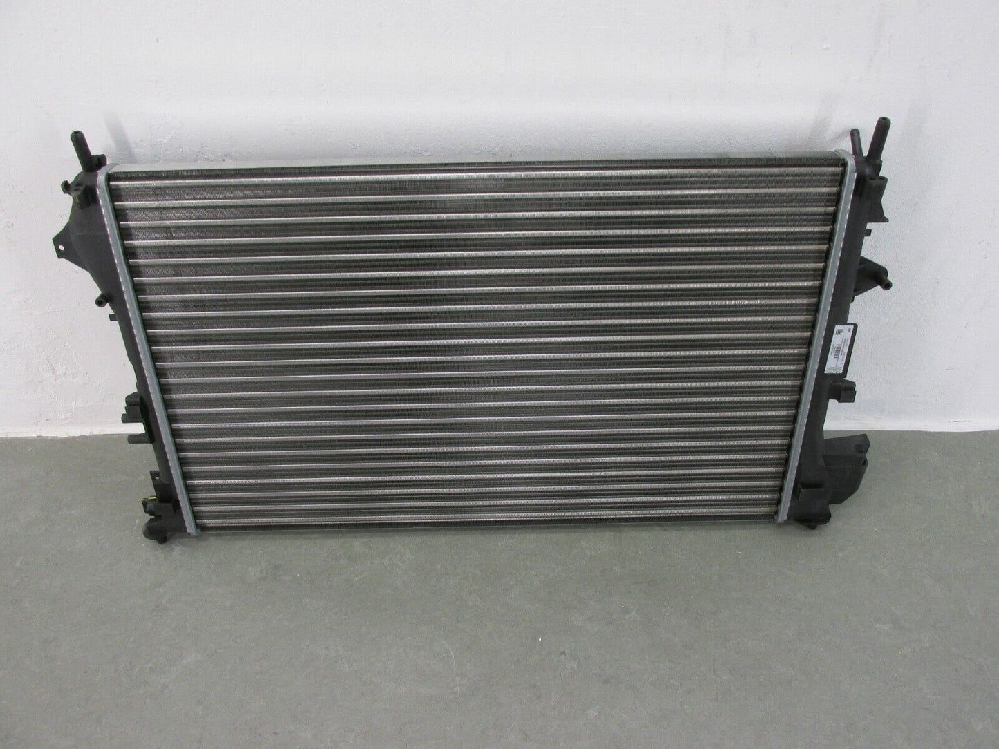 Neu Opel Vectra Signum Wasserkühler Kühler original 95524868