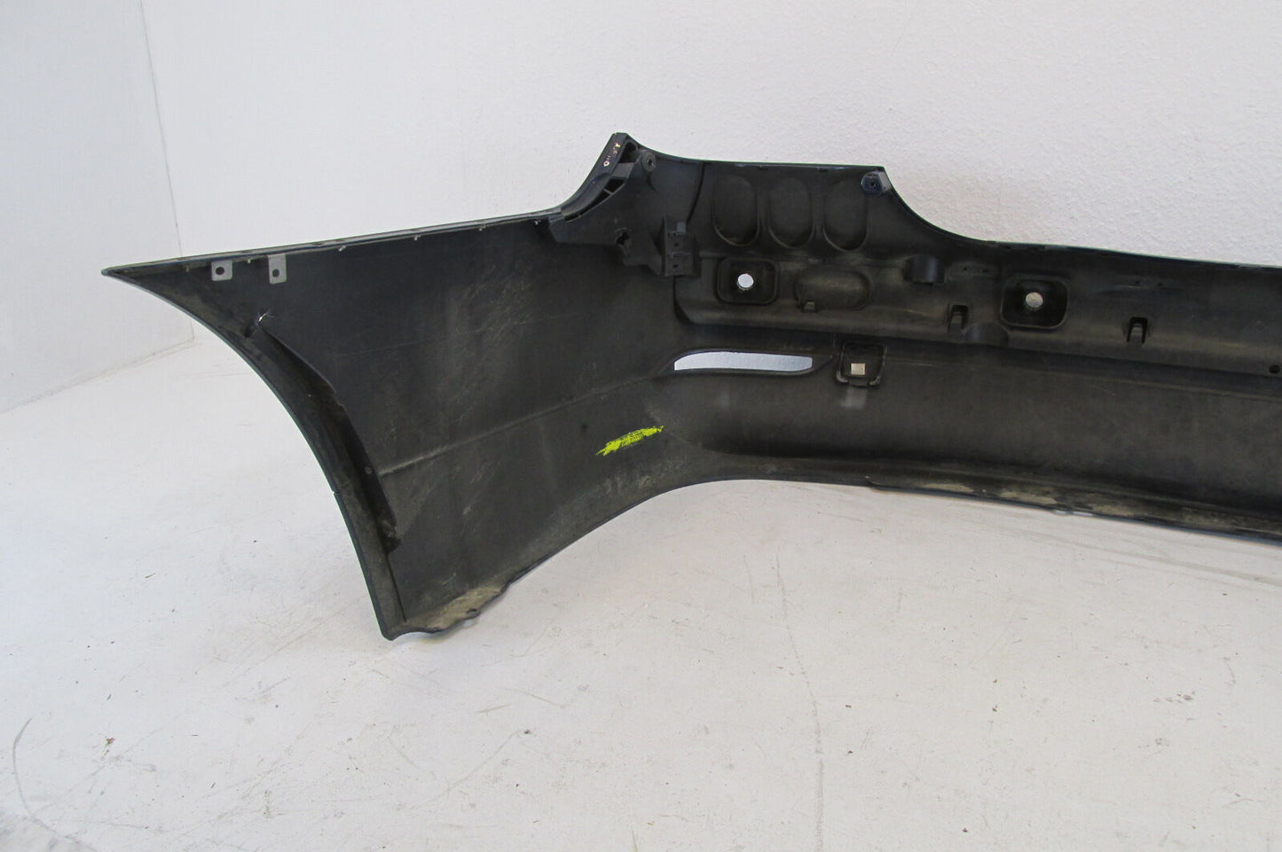 Stoßstange BMW 5 er E60 Limousine Heckschürze vorfacelift 51127033707  PDC