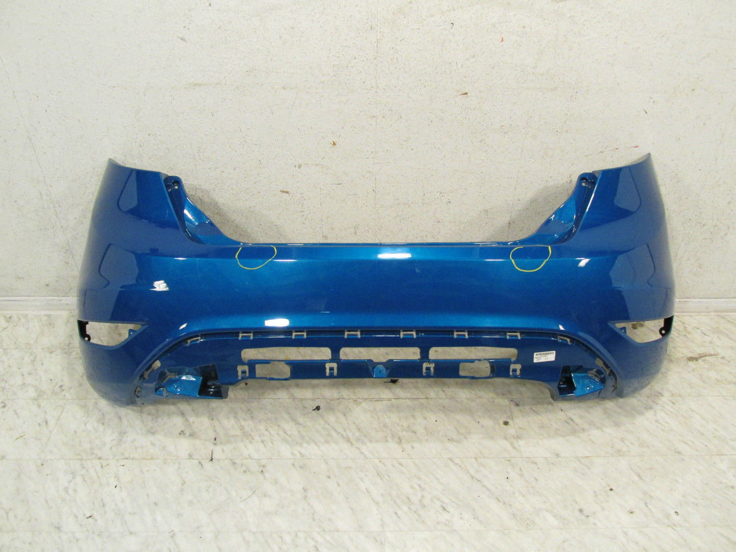 Ford Fiesta  Stoßstange  hinten  Stoßfänger  8A6117 K823  original mk7