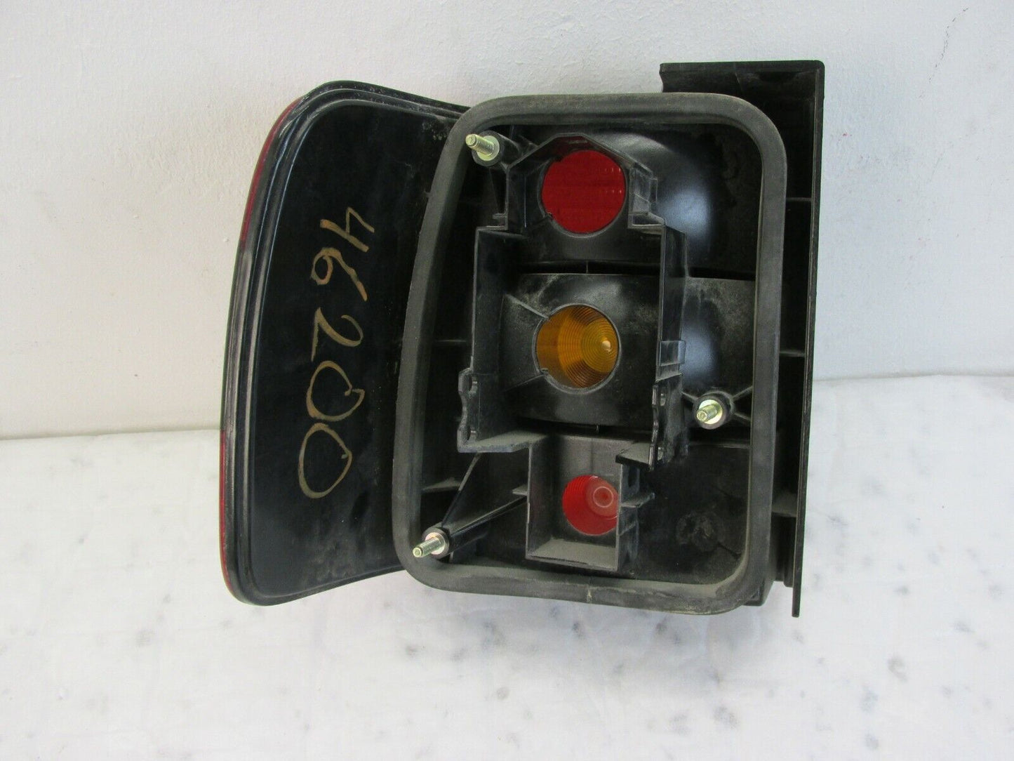 VW Passat  Rückleuchte hinten links Rücklicht original Heckleuchte 3A5835112