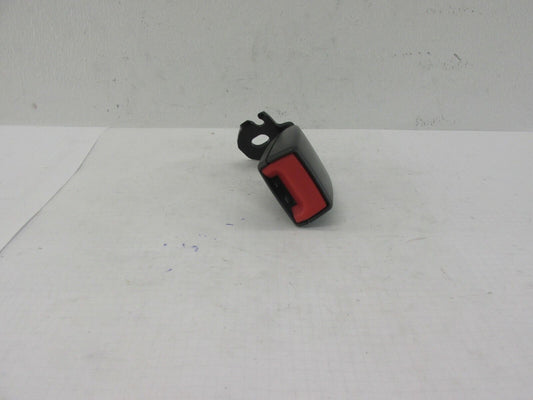 Neu original Gurt Schloss Mitte Opel Corsa D 13274779