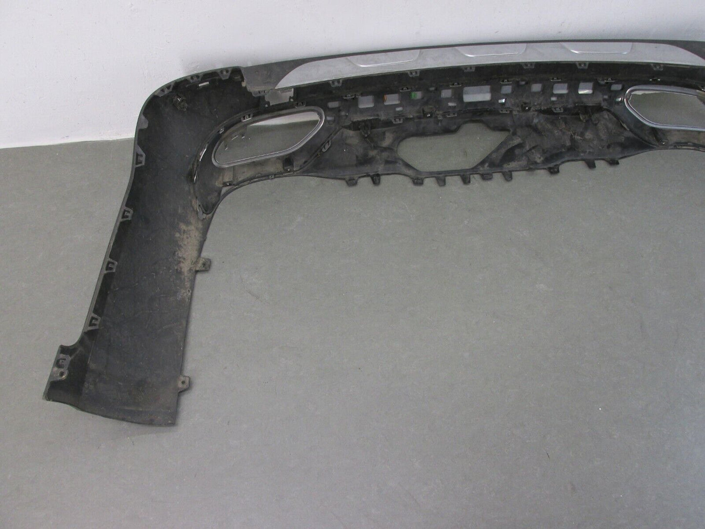 Mercedes A Klasse Unterlippe Diffusor Stoßstange Hinten Spoiler A2138852902 PDC