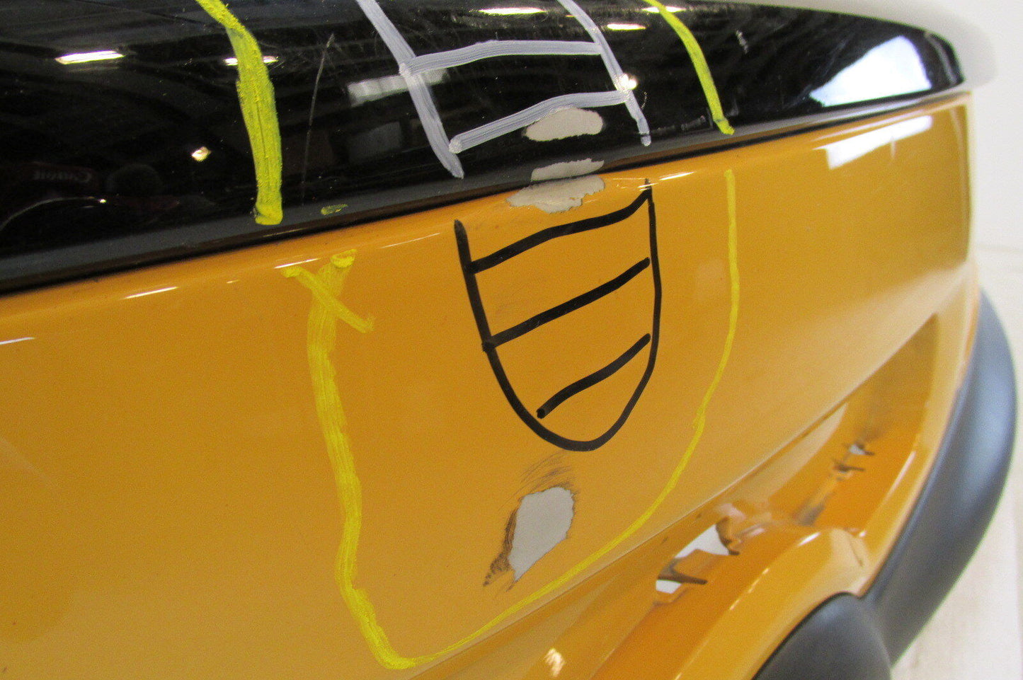 MINI COOPER S  STOßFÄNGER HECKSCHÜRZE STOßSTANGE 51127173629