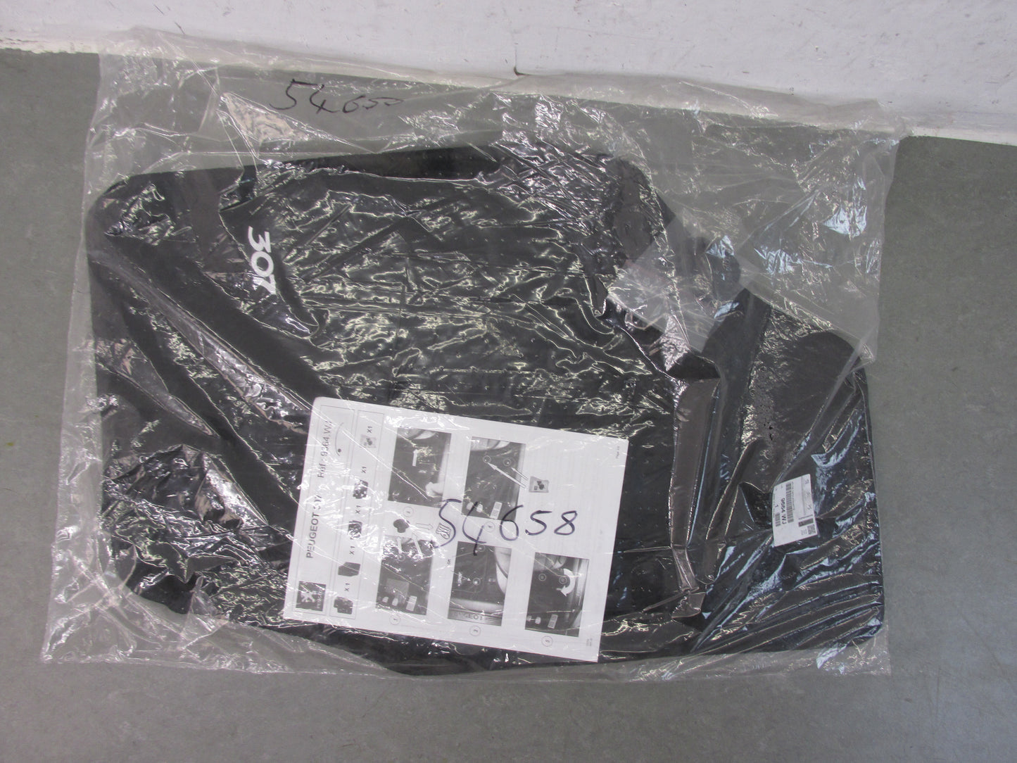 Original Peugeot Fußmattensatz 9664WJ